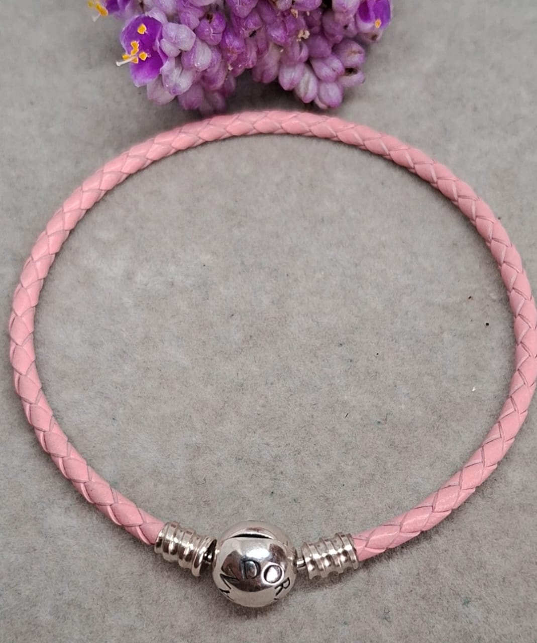 Pandora cuero color rosa – Dtalles Joyería | Guatemala