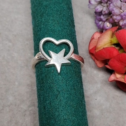 Anillo T7 Corazon con estrella