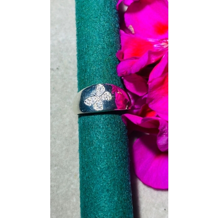 Anillo T8 de mariposa